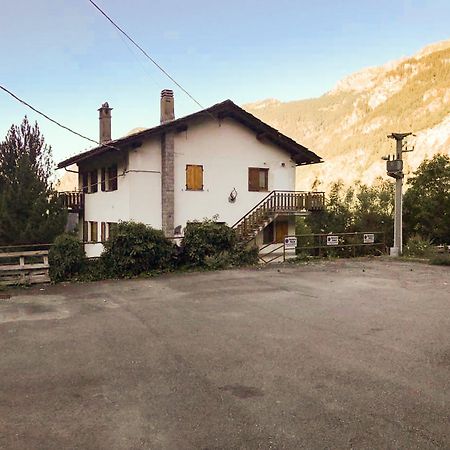 Relax & Sports -Cervinia- Maison Valtournenche Exterior photo